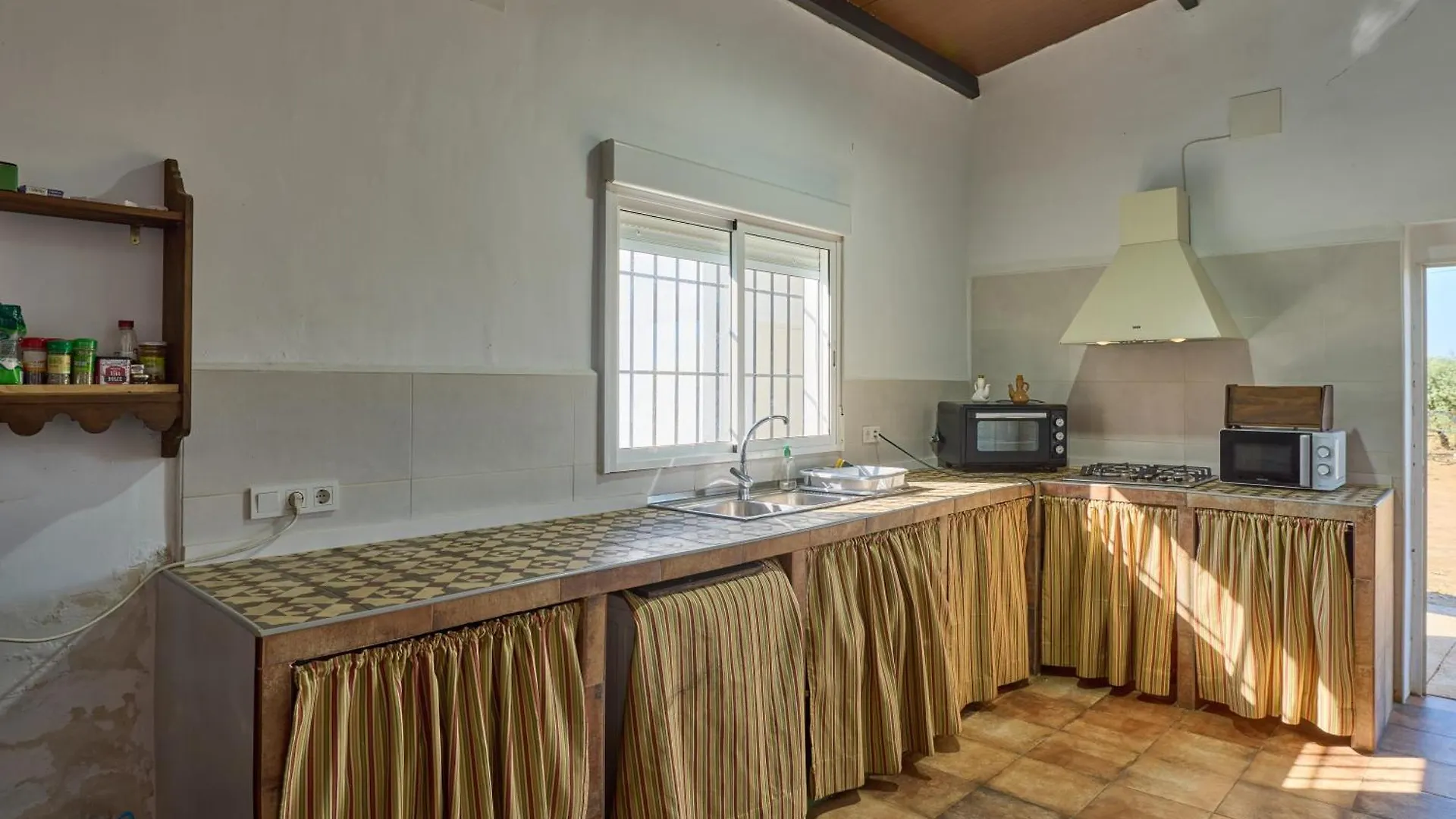 Casa Rural Olivar De La Marquesa La Carlota